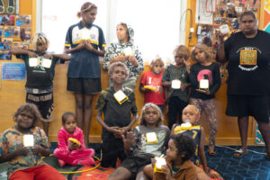 Illuminating the community of Amata